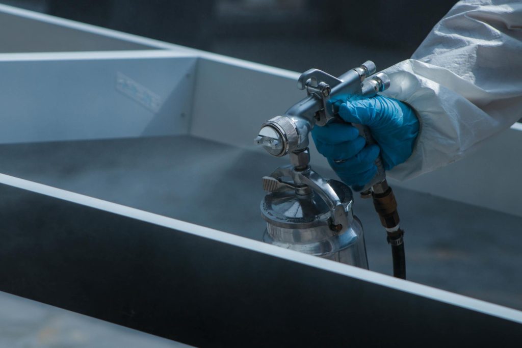 Sablage professionnel : techniques, machines et finitions soignées